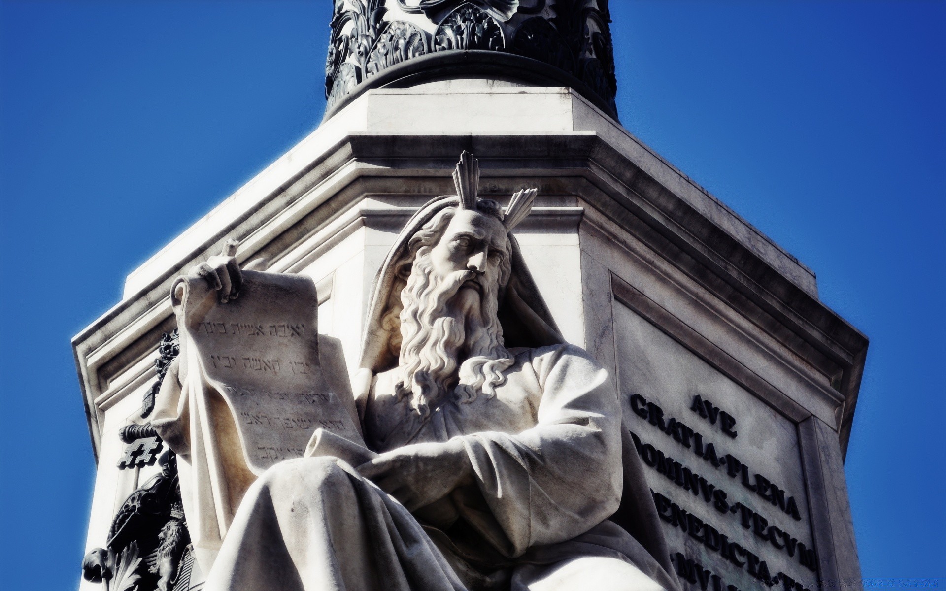 sculpture travel outdoors sky architecture statue old city building monument religion