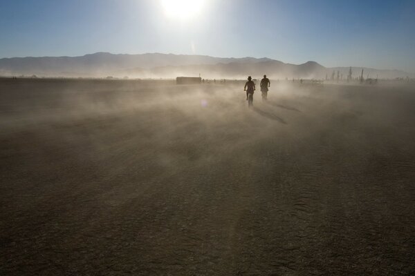 Bike tour under the scorching sun