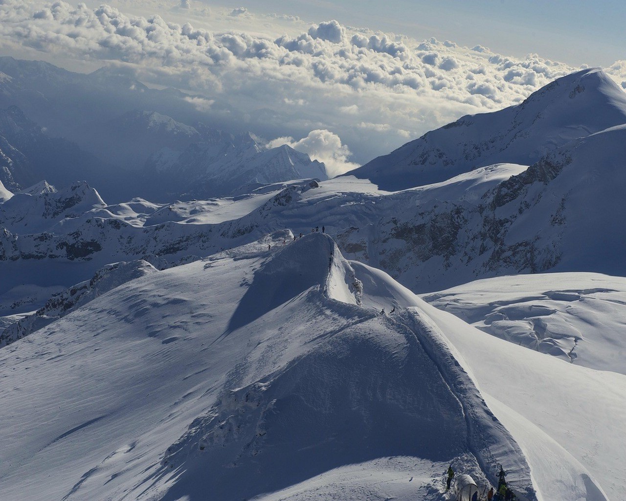 luoghi famosi neve montagna inverno ghiaccio freddo ghiacciaio scenico picco di montagna pinnacle viaggi paesaggio salire