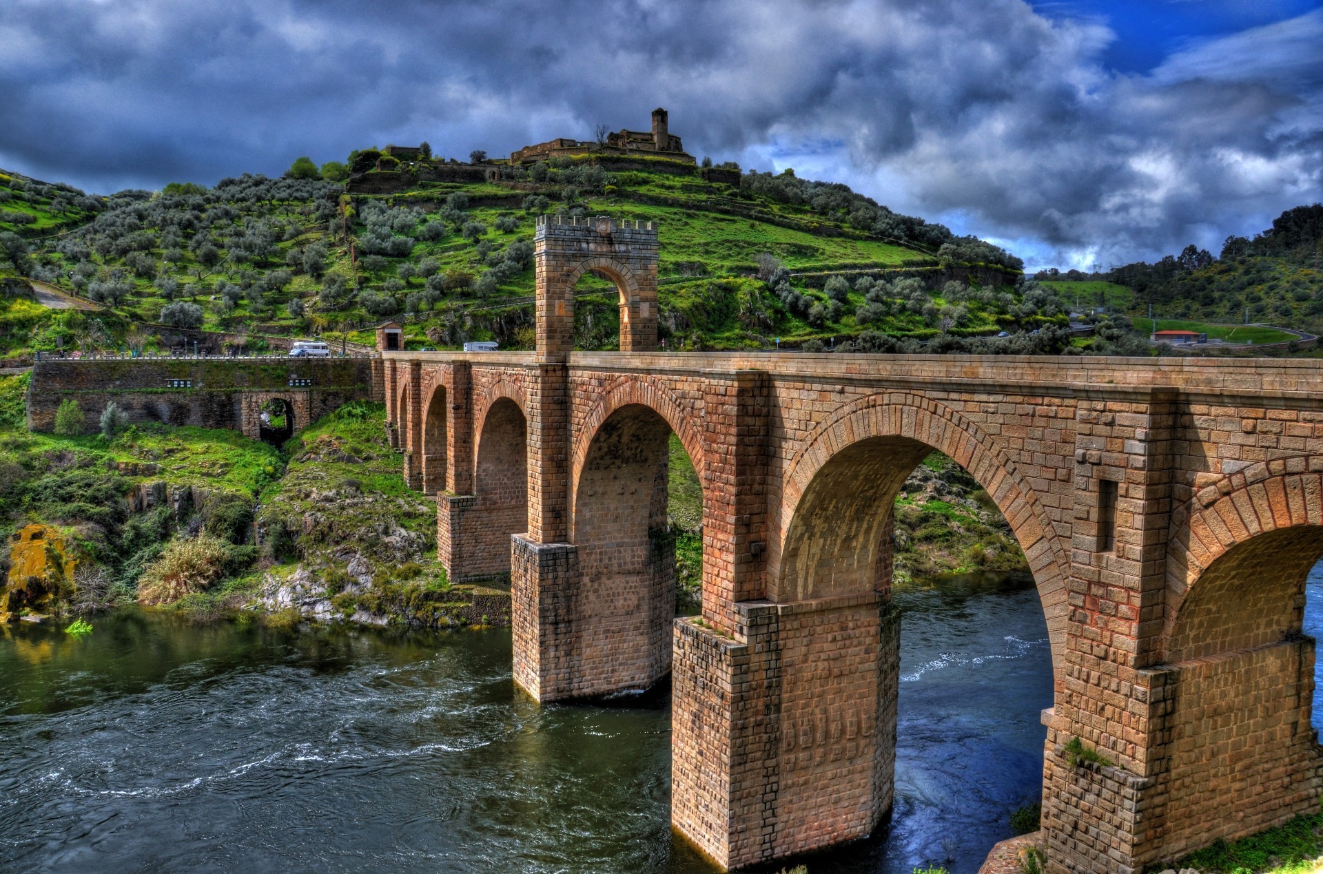 famous places bridge architecture river travel water arch ancient landscape building tourism stone outdoors landmark old scenic sky tree