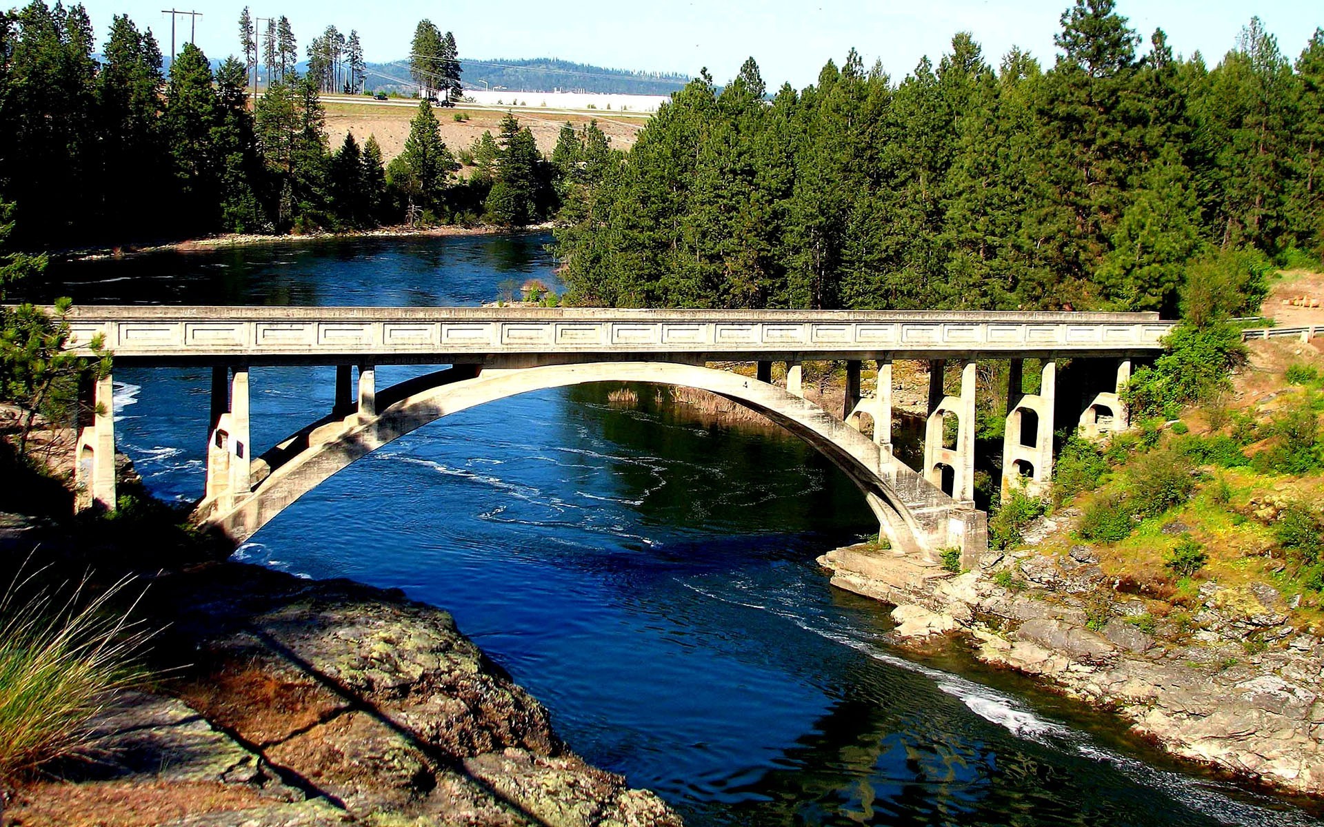 rivières étangs et ruisseaux étangs et ruisseaux pont eau voyage rivière à l extérieur bois nature été bois paysage lac architecture scénique lumière du jour ciel