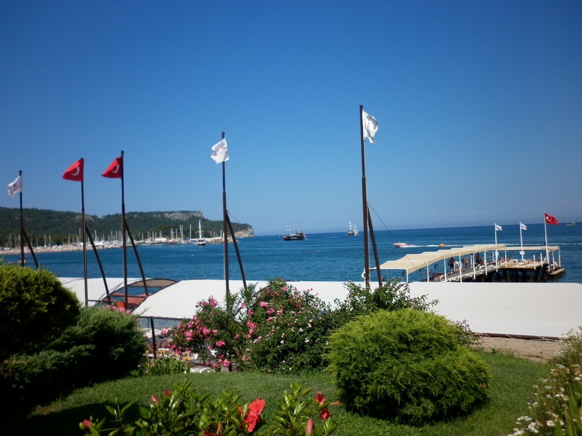 meer und ozean wasser meer reisen meer ozean strand im freien sommer himmel urlaub wasserfahrzeug urlaub bucht tageslicht urlaub