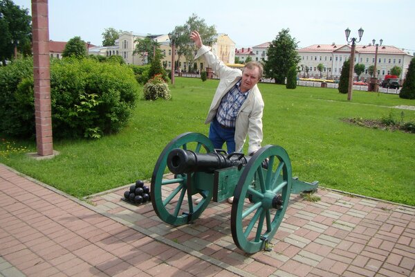 A cannon from the past that you don t want to return to