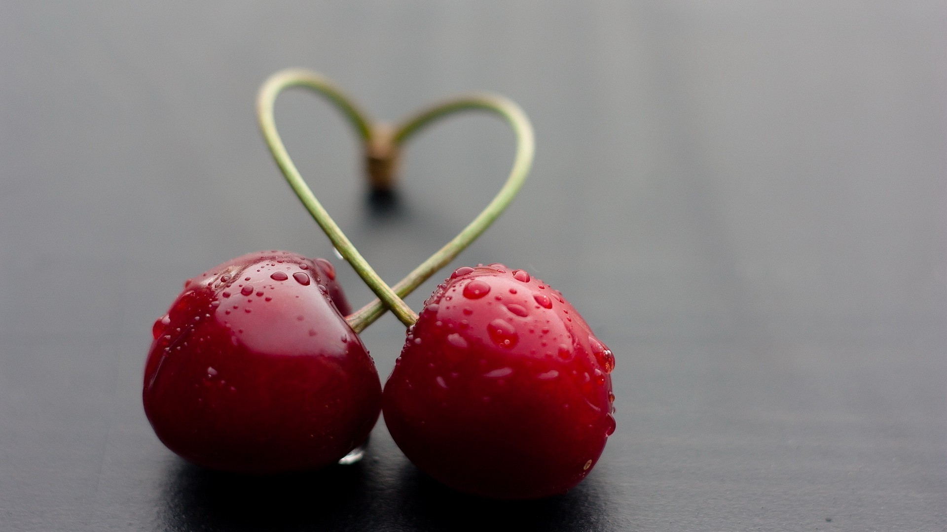 gotas e água baga frutas comida crescer delicioso cereja ainda vida natureza saúde suculento