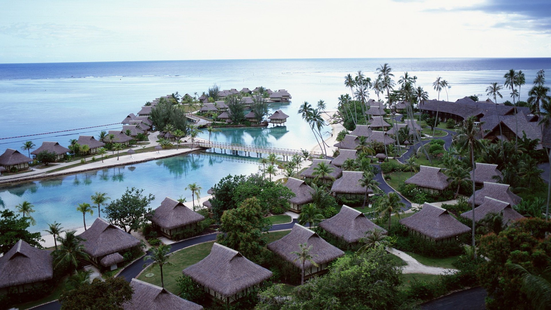 insel reisen wasser baum meer meer resort strand urlaub architektur ozean hotel sommer himmel insel tourismus haus landschaft tropisch haus