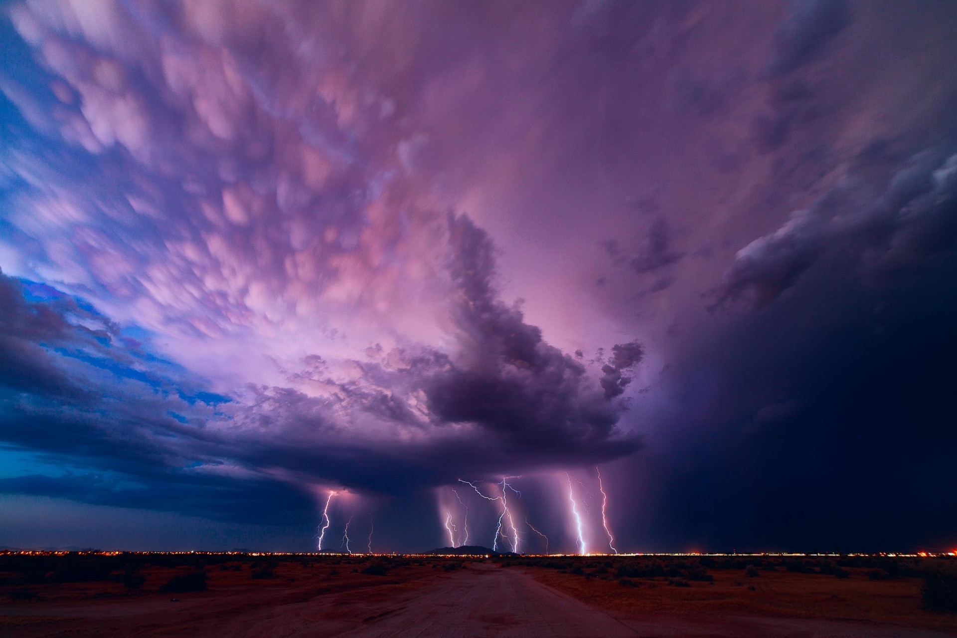 lightning sunset storm sky dawn evening dusk dramatic landscape sun nature water weather