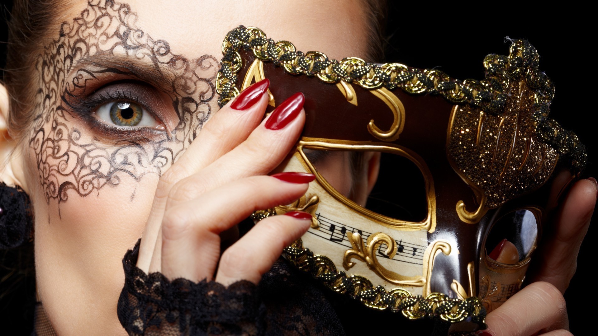 creativo moda oro lujo joyería veneciano mascarada cara fantasía máscara mujer misterio traje estilo joyería glamour elegante