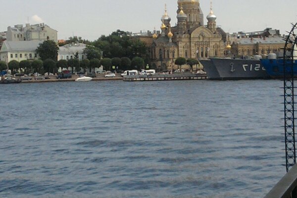 Water on the background of a beautiful city