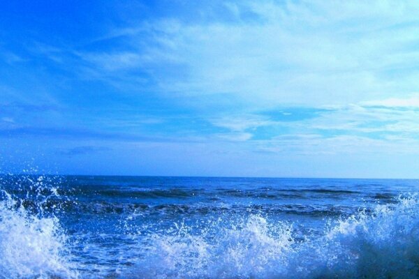 Ondas do mar direto para você