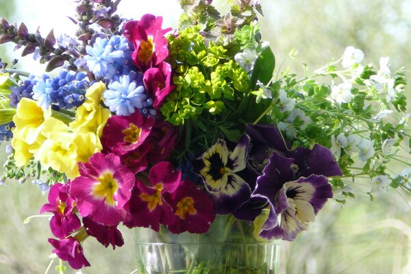 Beautiful bouquet of fresh garden flowers