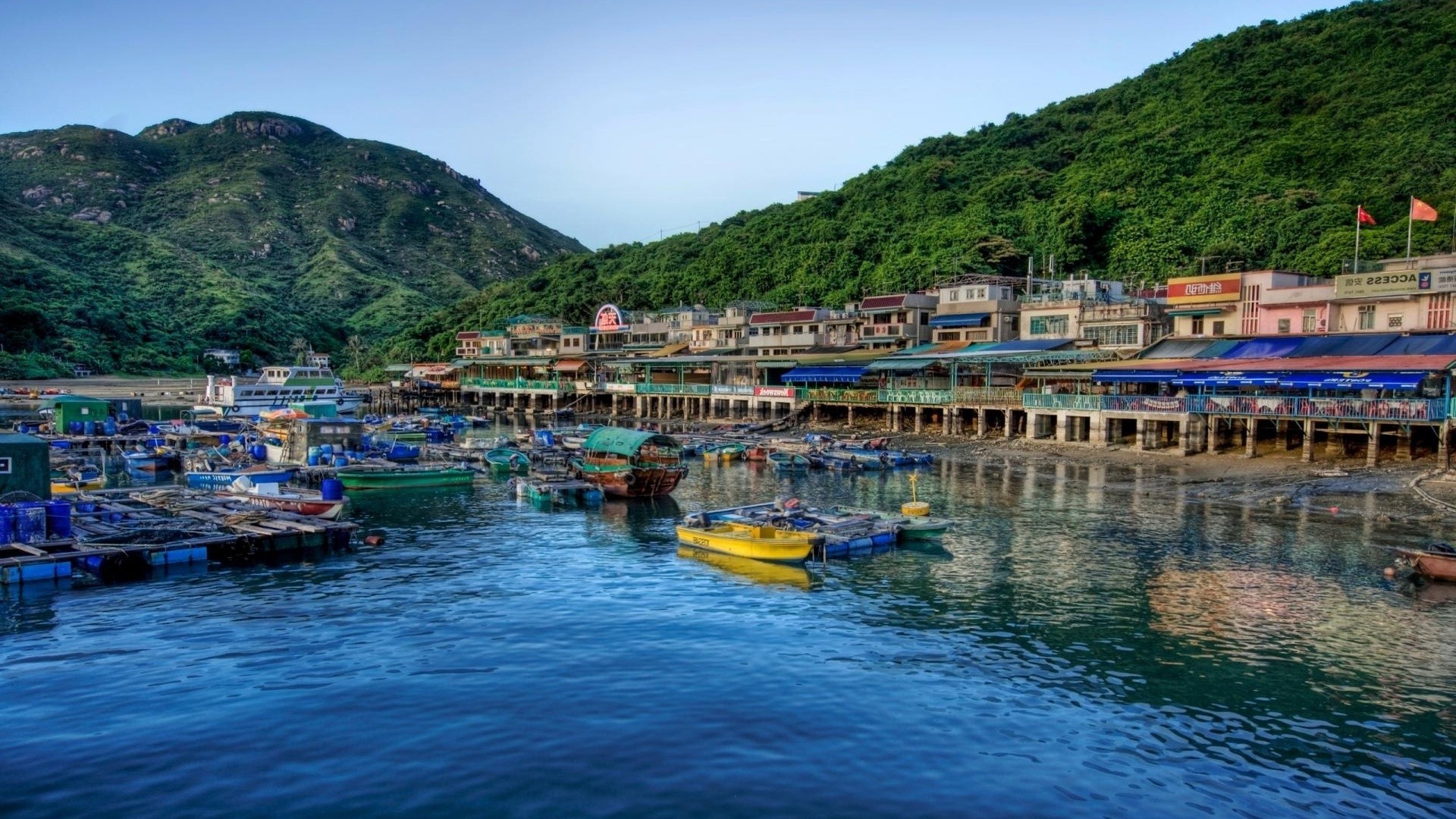 verão água viagens turismo barco mar mar cidade cidade embarcações ponto tradicional porto férias cênica turista ao ar livre arquitetura resort costa casa