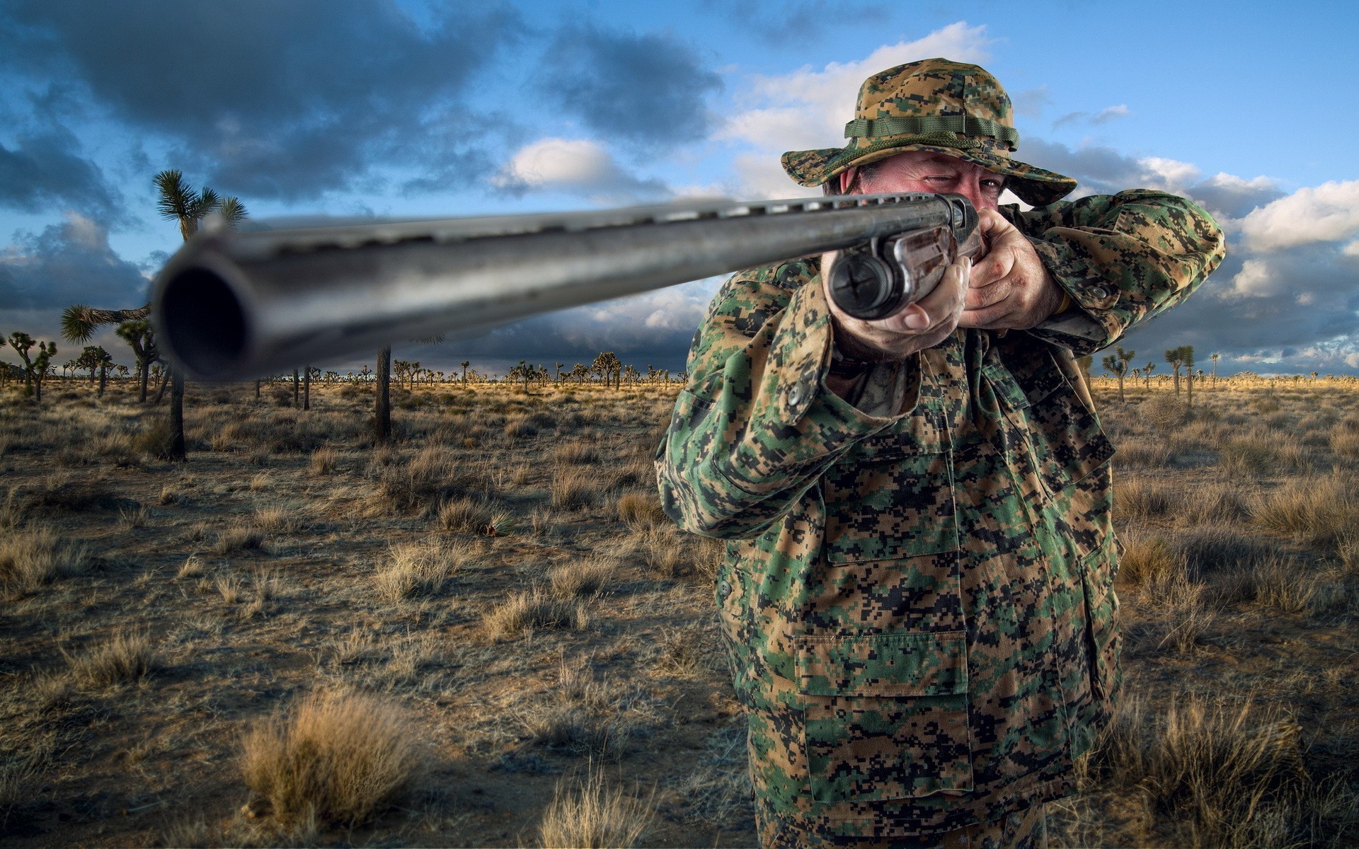 forces spéciales militaire guerre arme armée camouflage un soldat à l extérieur pistolet adulte combat ciel