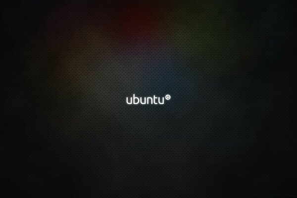 Linux logo na ciemnym tle