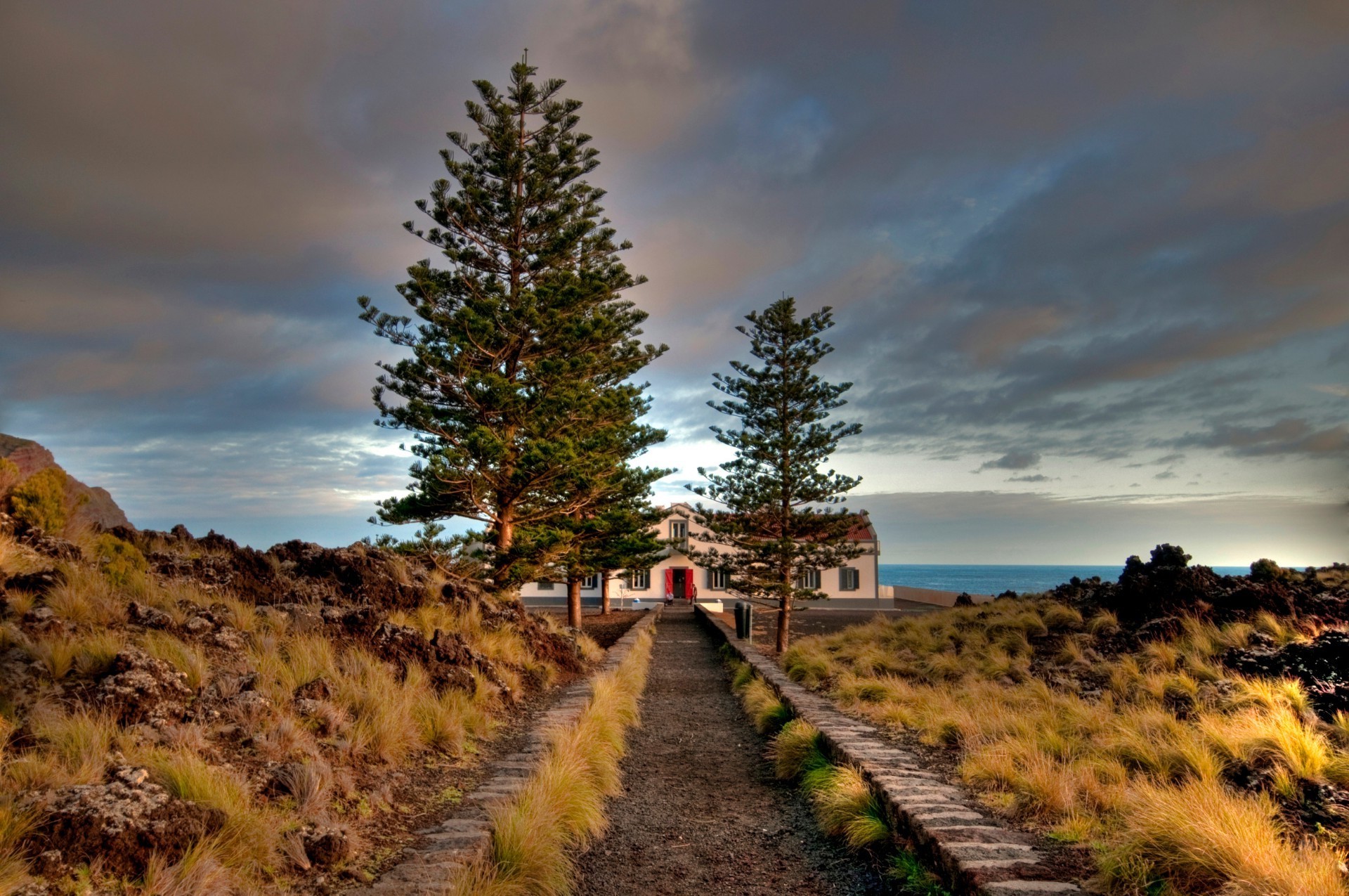 estradas paisagem pôr do sol natureza ao ar livre céu árvore viagens outono amanhecer cênica madeira à noite guia água sol grama