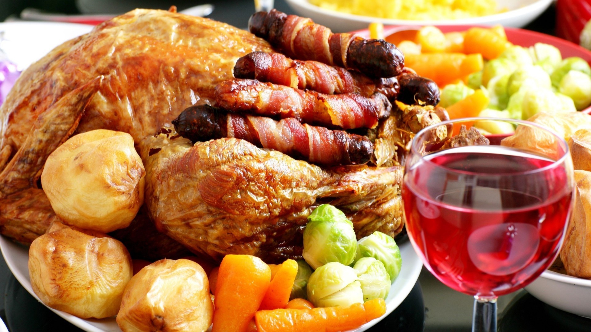 food & drink food wine meat dinner meal restaurant pork lunch barbecue delicious epicure cuisine beef cooking healthy dish vegetable plate close-up