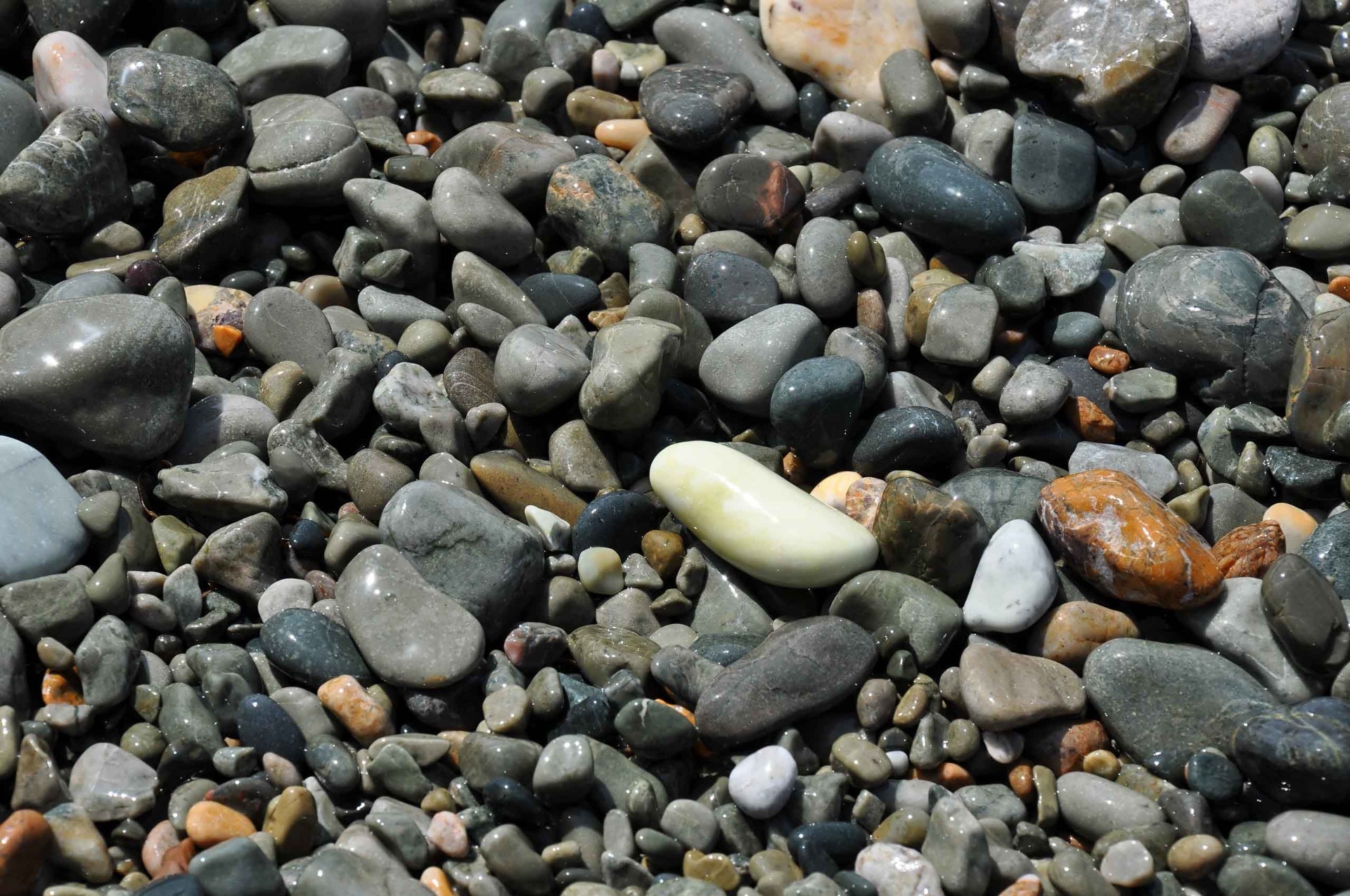 pedra rocha cascalho liso textura zen natureza paralelepípedos desktop boulder superfície harmonia telha padrão abstrato close - up praia terra granito redondo