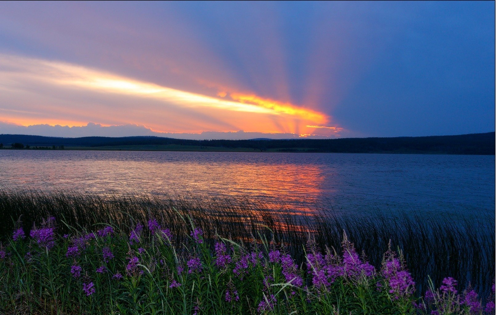 sonnenuntergang und dämmerung dämmerung sonnenuntergang landschaft natur sonne sommer wasser abend im freien himmel gutes wetter dämmerung see