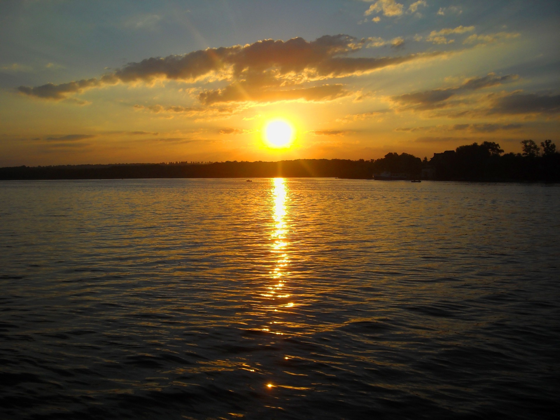 pôr do sol e amanhecer pôr do sol amanhecer sol água noite crepúsculo reflexão lago paisagem oceano bom tempo mar silhueta