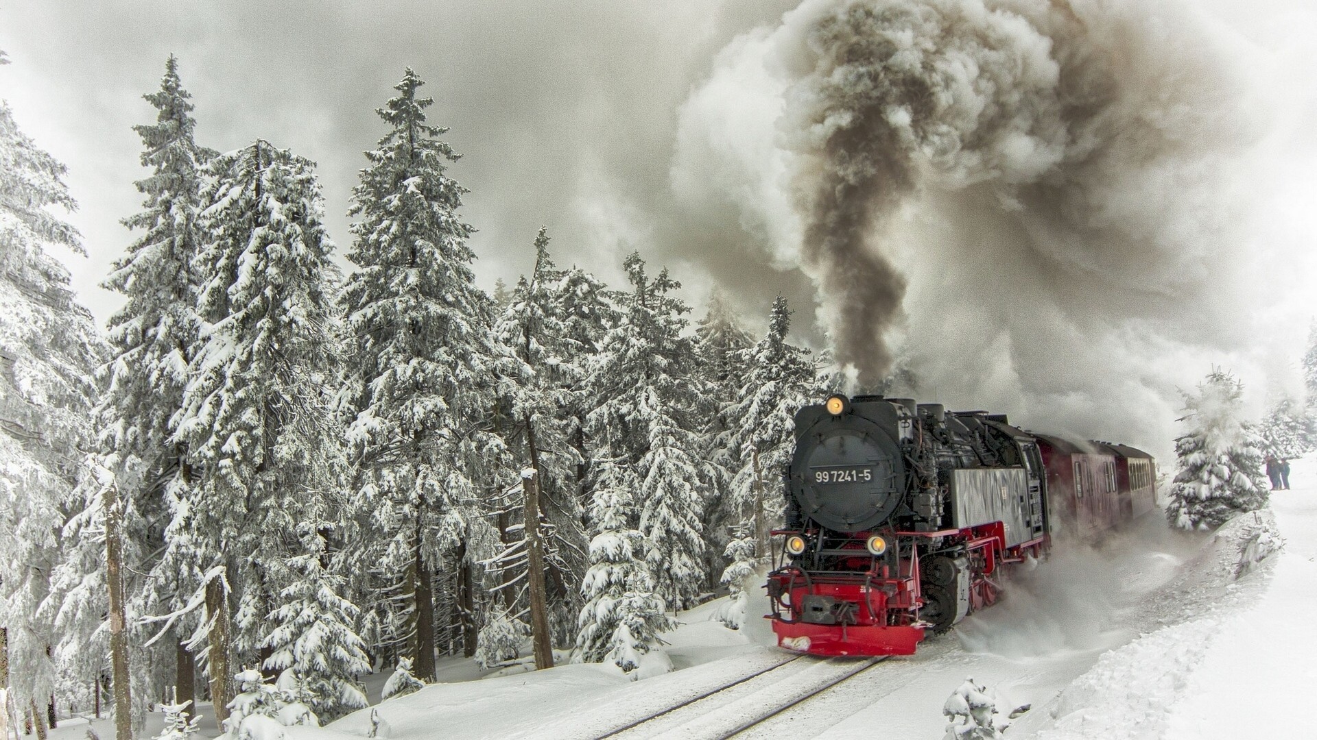 trains snow winter cold frost wood ice outdoors christmas