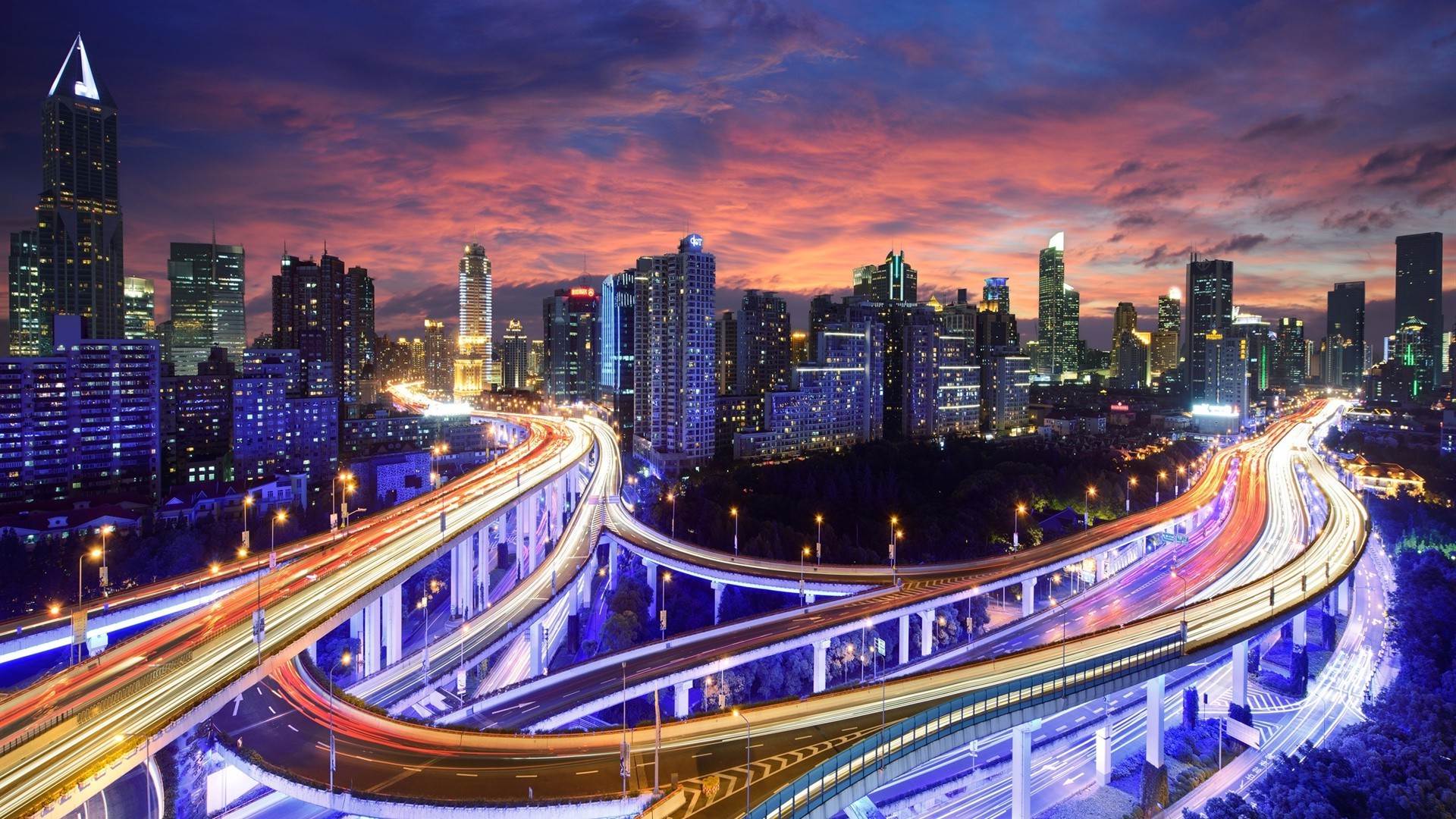 città e architettura crepuscolo centro traffico sera architettura città viaggi grattacielo città illuminato moderno casa autostrada sistema di trasporto urbano ponte skyline sfocatura veloce