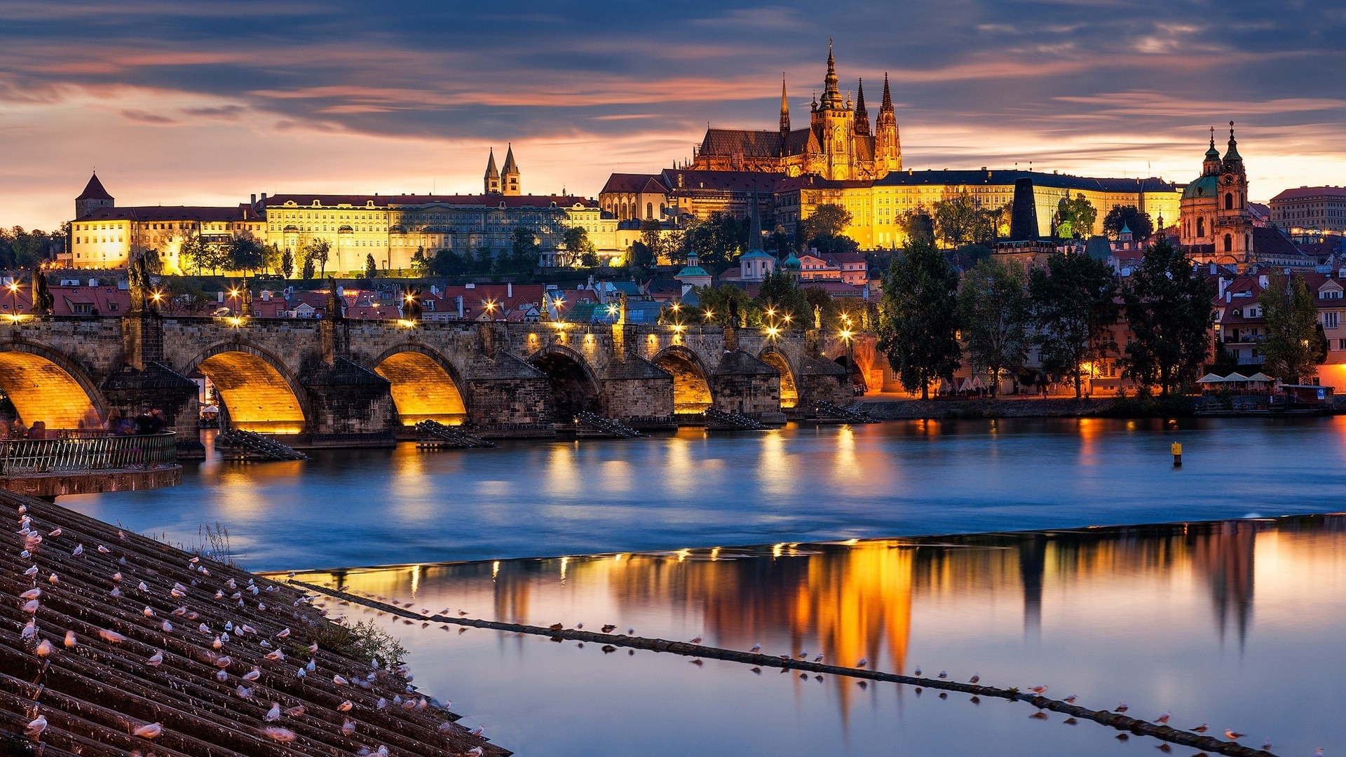 stadt und architektur wasser fluss reisen architektur stadt dämmerung brücke abend stadt hintergrundbeleuchtung reflexion haus sonnenuntergang kathedrale kirche himmel stadt städtisch im freien