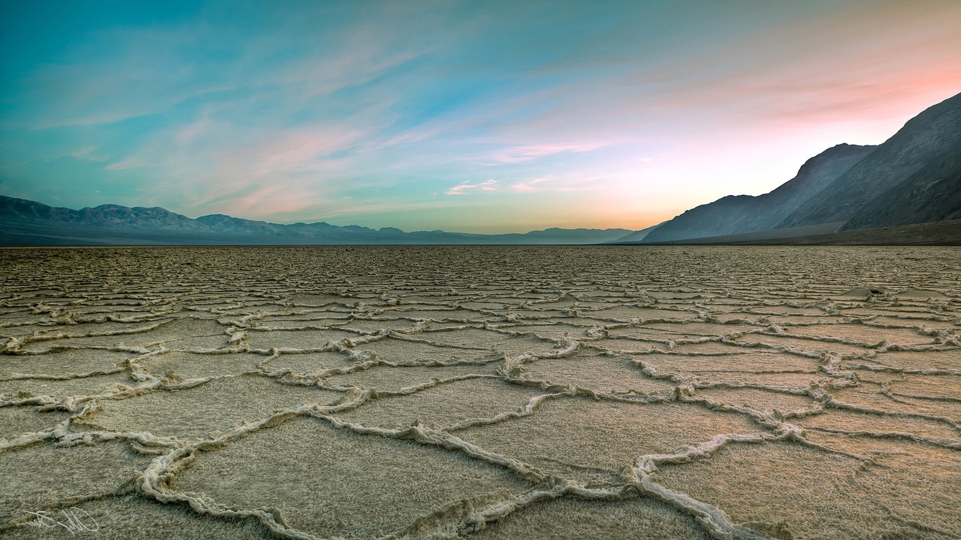 wüste unfruchtbar aride landschaft trocken sand natur dürre erde geologie boden im freien schlamm reisen heiß himmel