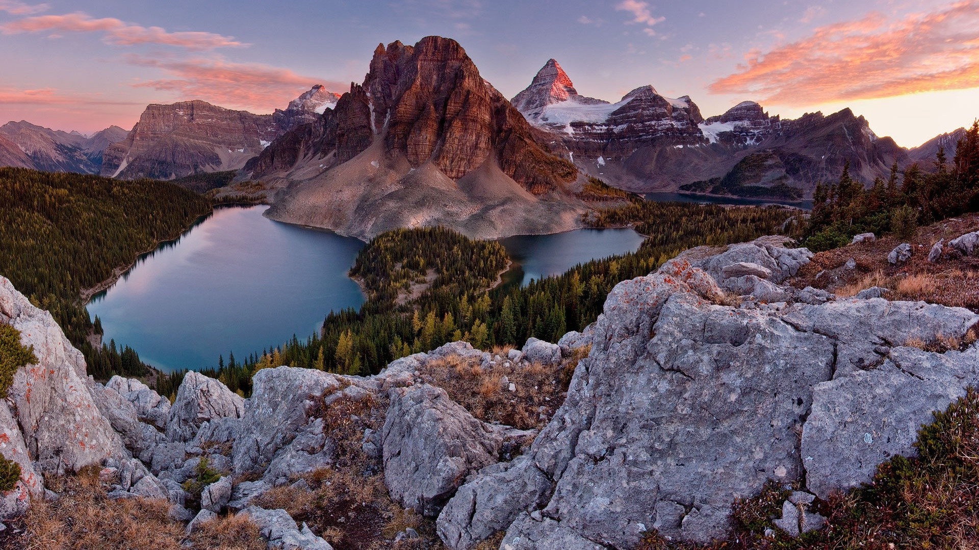 lake mountain landscape water travel nature sky snow outdoors scenic valley rock reflection