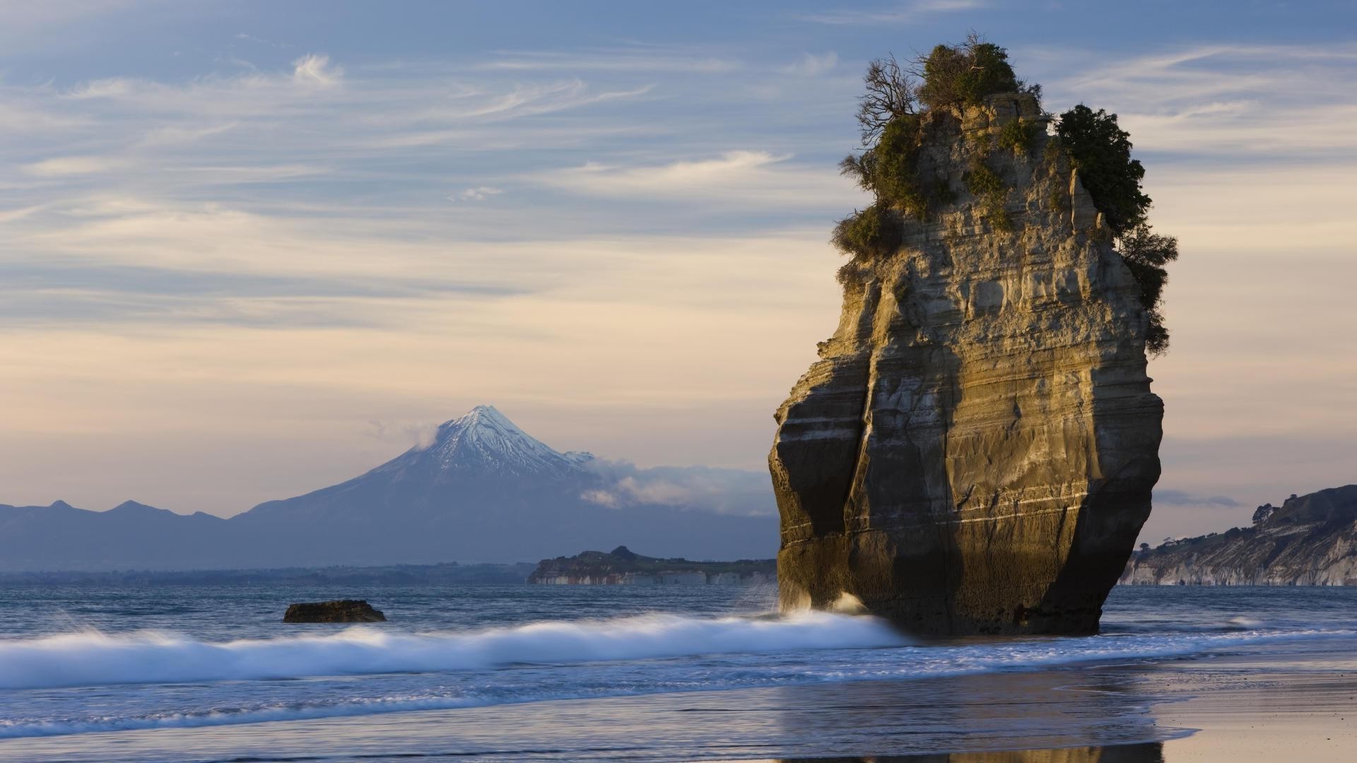 roches rochers et pierres rochers et pierres eau voyage paysage océan nature mer mer ciel rock à l extérieur coucher de soleil plage montagnes