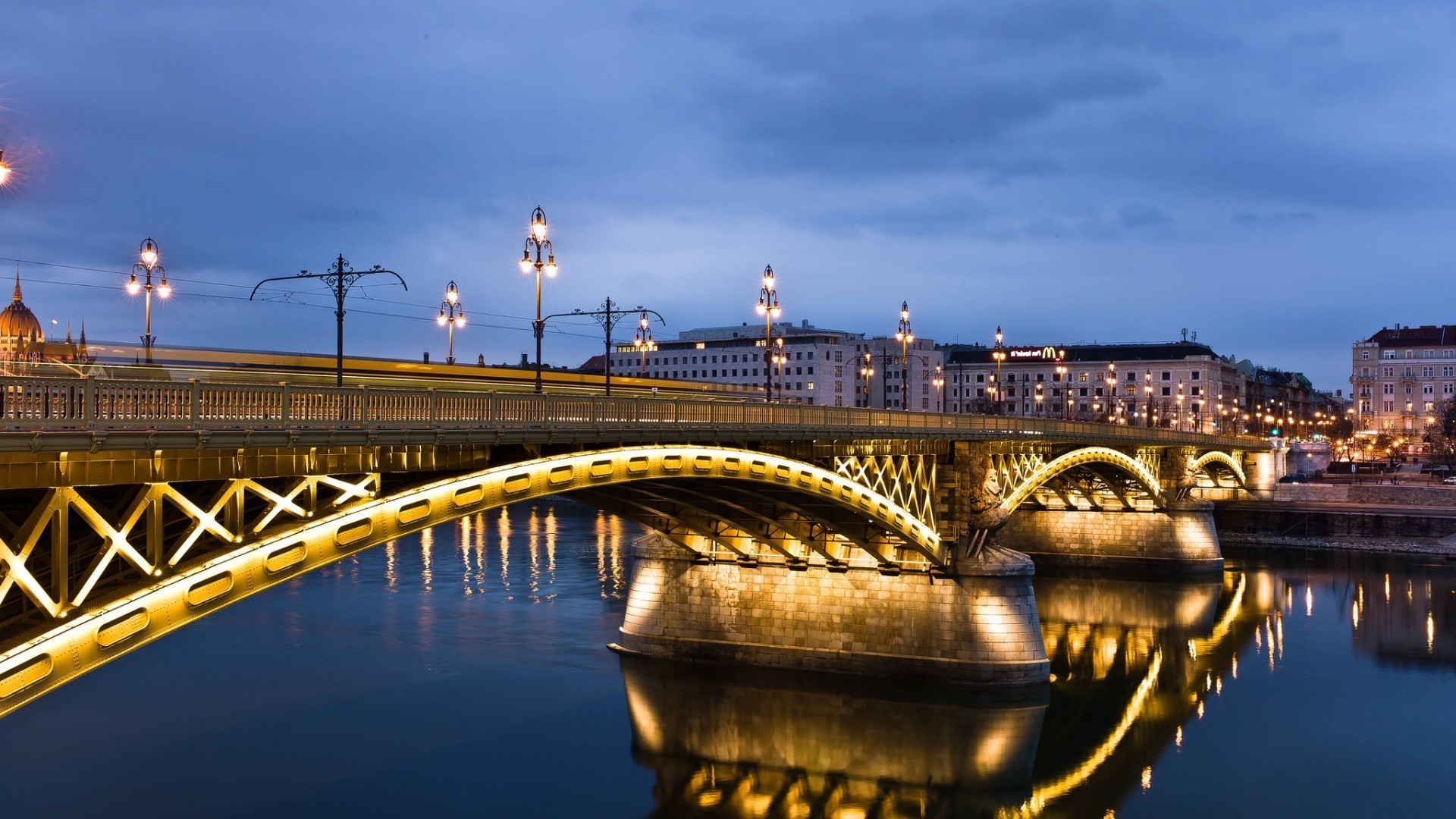 bridges bridge water travel river architecture sky city sunset dusk connection outdoors building evening landmark urban reflection transportation system