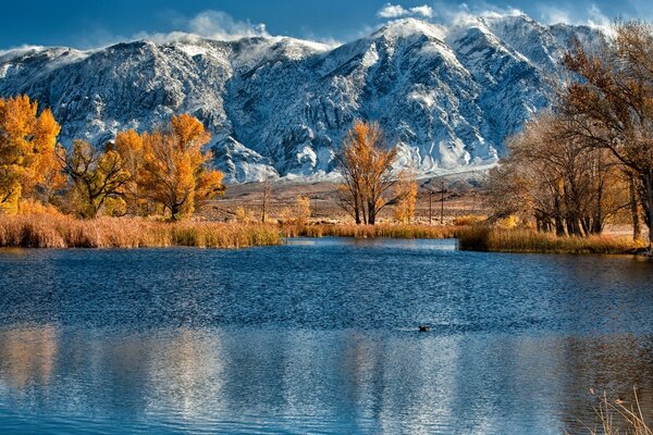 Mountain landscape and autumn colors