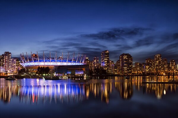 现代大都市的夜景