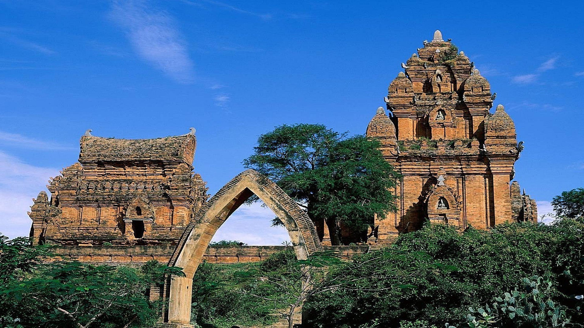 ancient architecture architecture travel religion ancient temple old building sky church stone outdoors monument tourism landmark culture