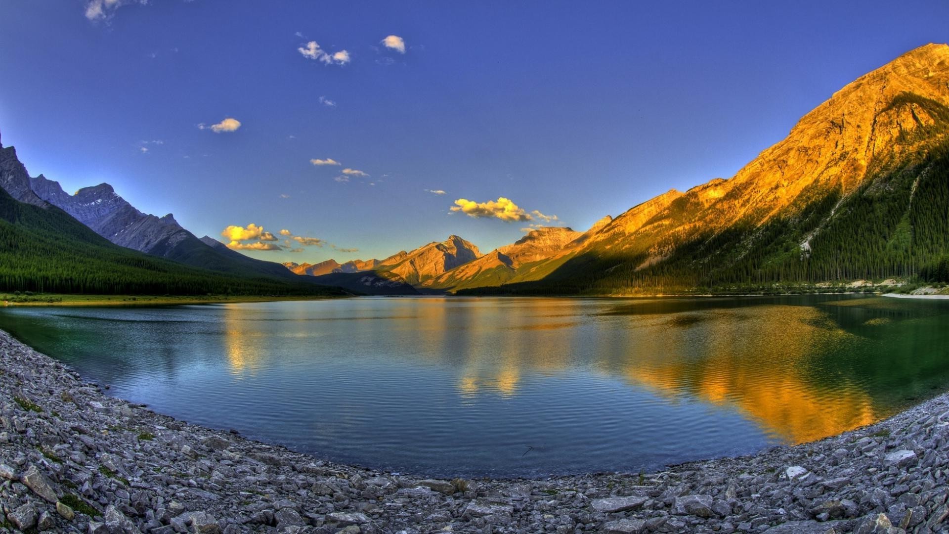 lagos água paisagem montanhas viagens reflexão natureza céu ao ar livre rio outono amanhecer pôr do sol cênica neve