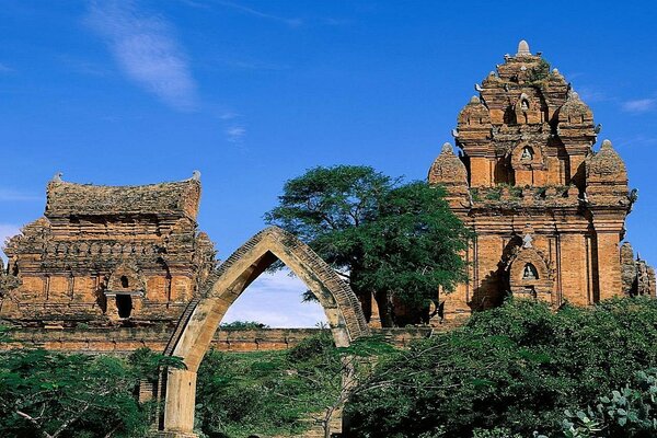 Ancient architecture on the theme of religion