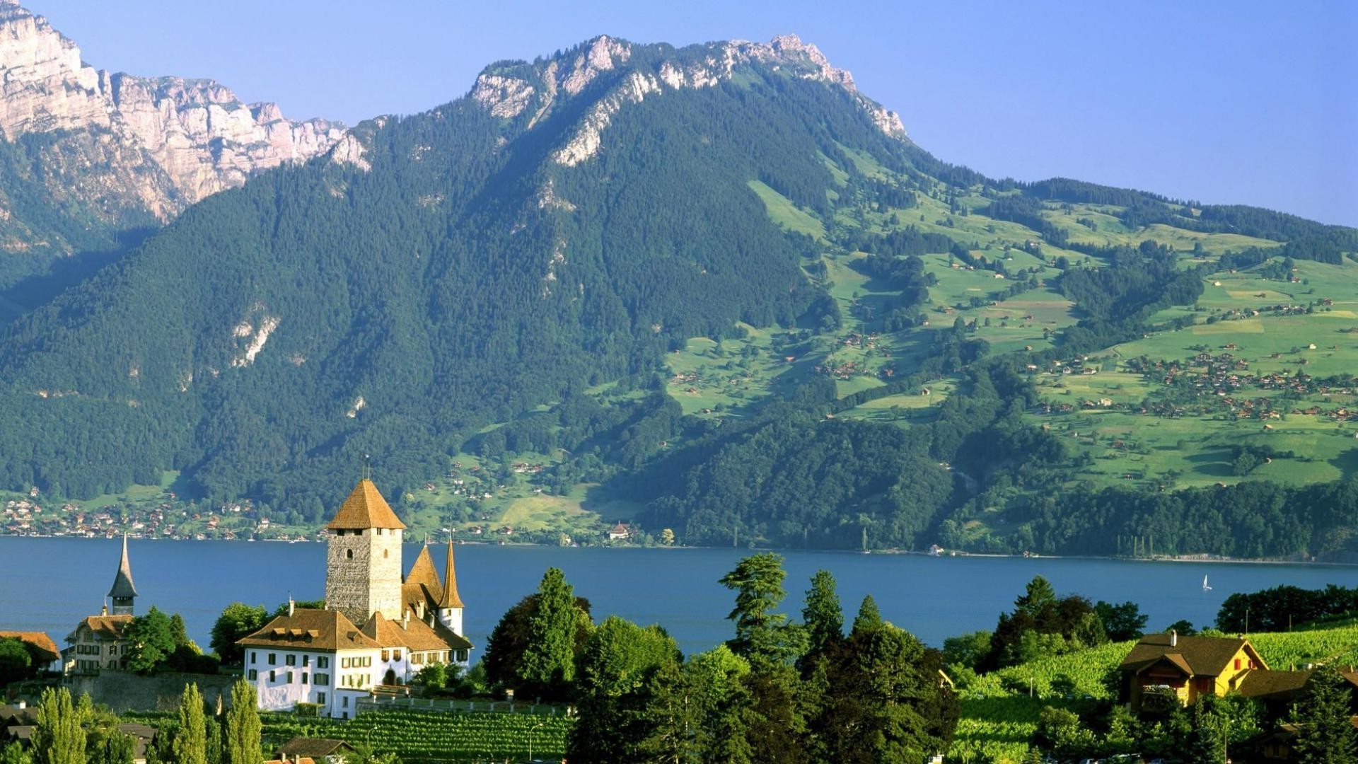 montagnes voyage montagnes en plein air lumière du jour bois paysage architecture eau ciel nature lac scénique maison bois colline