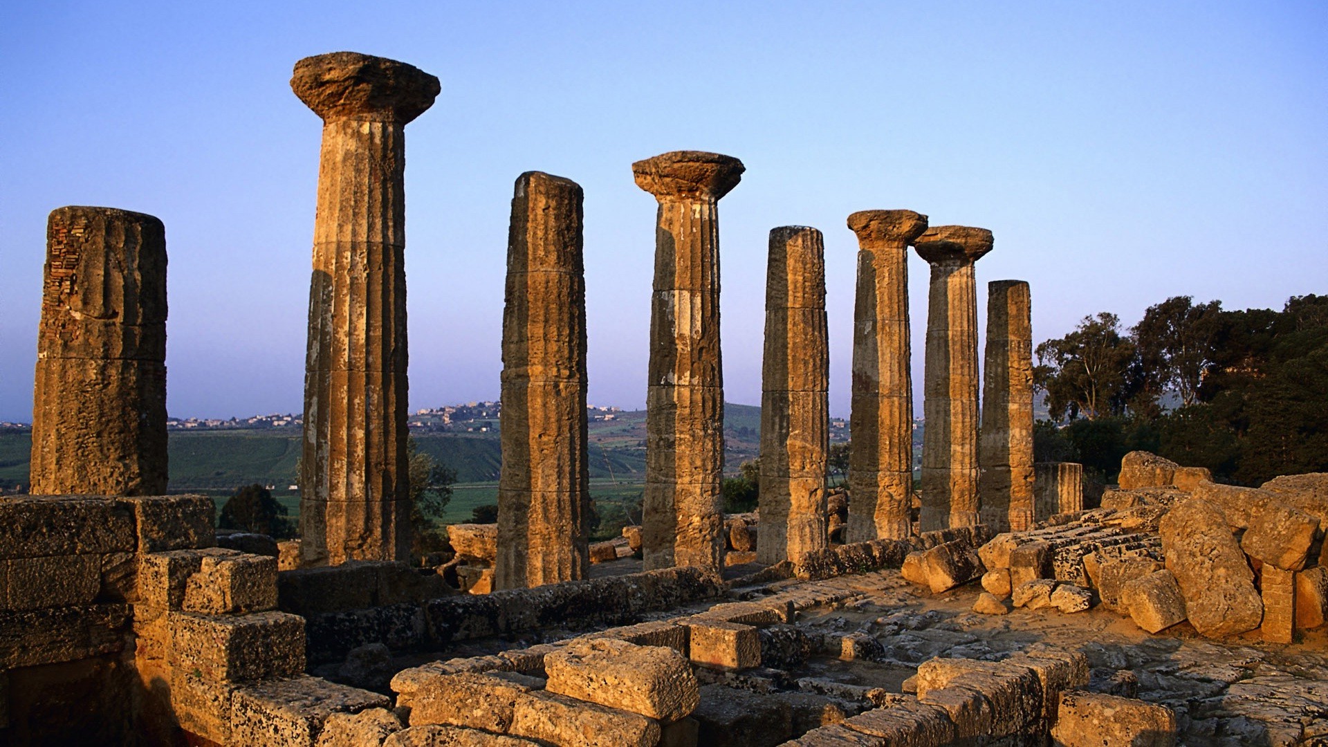 słynne miejsca starożytne kolumny świątynia archeologia architektura podróże dorycki na zewnątrz stary ruina kamień wieża sztuka niebo antyczny akropol wsparcie pomnik punkt orientacyjny