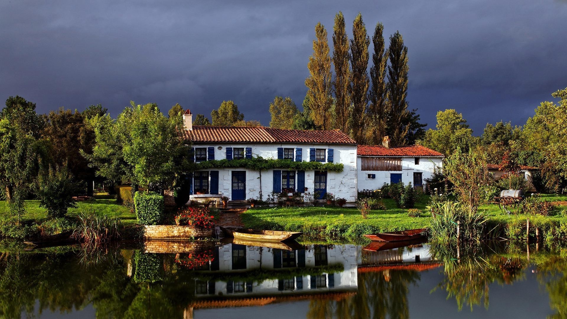 casas y cabañas agua casa lago arquitectura casa casa al aire libre árbol viajes reflexión río piscina cielo luz del día madera tradicional