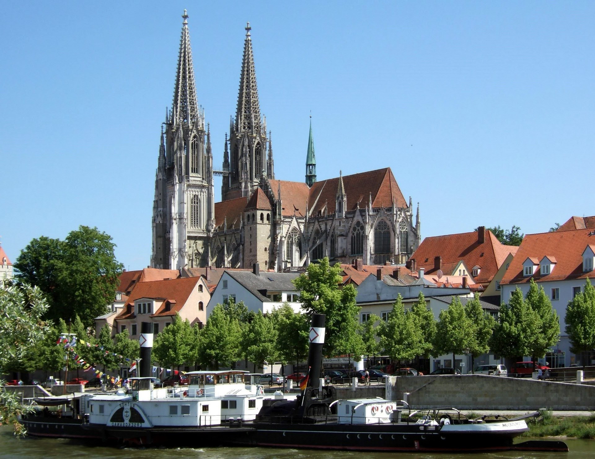 city travel architecture building river church cathedral water outdoors tourism sky street town urban sight old canal tower bridge