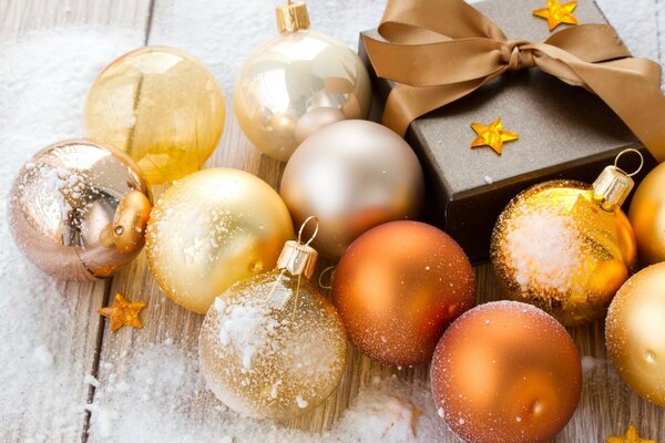 Christmas balls and gifts for the new year