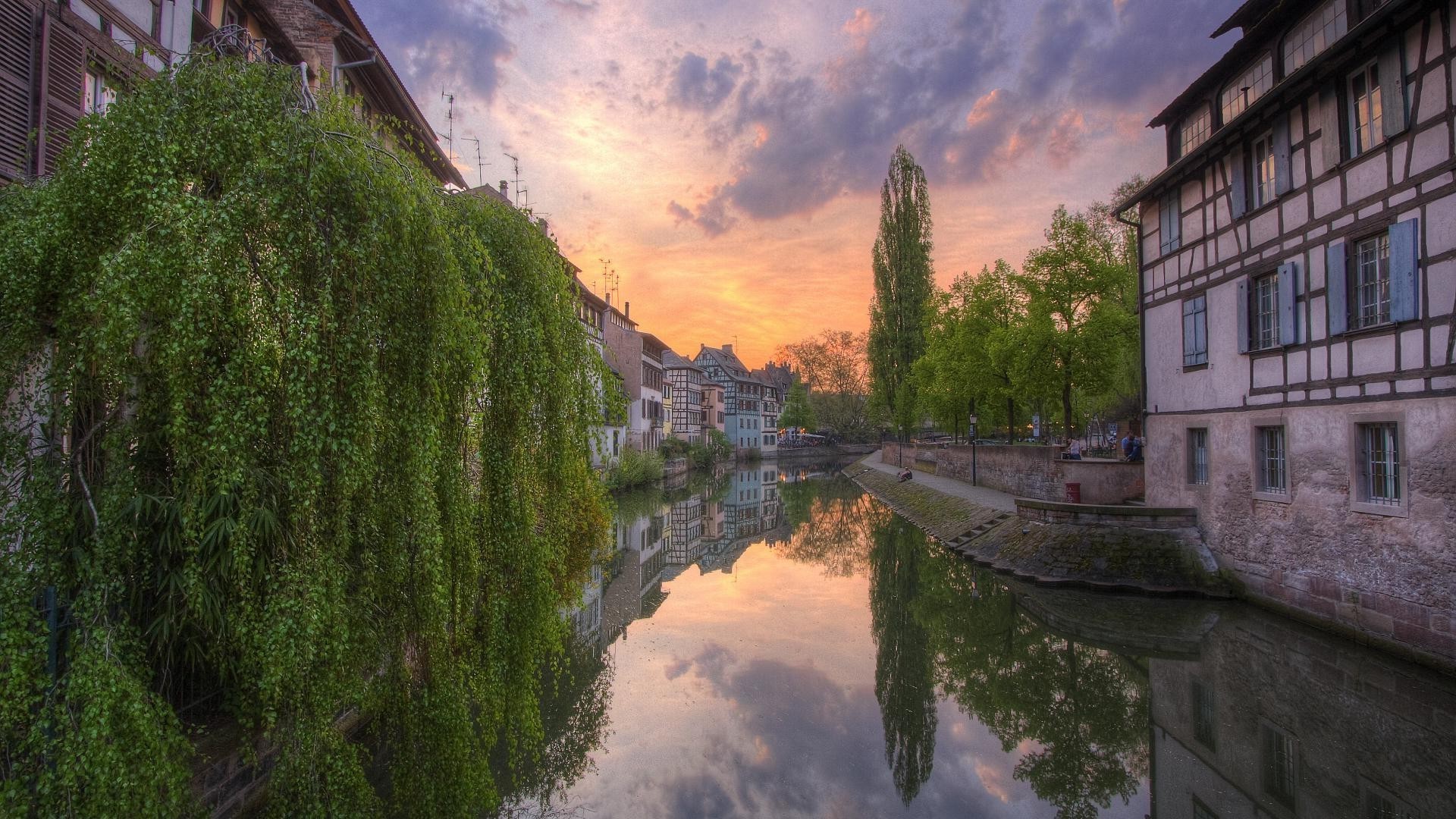 alte architektur wasser fluss reisen architektur im freien haus himmel landschaft natur brücke baum