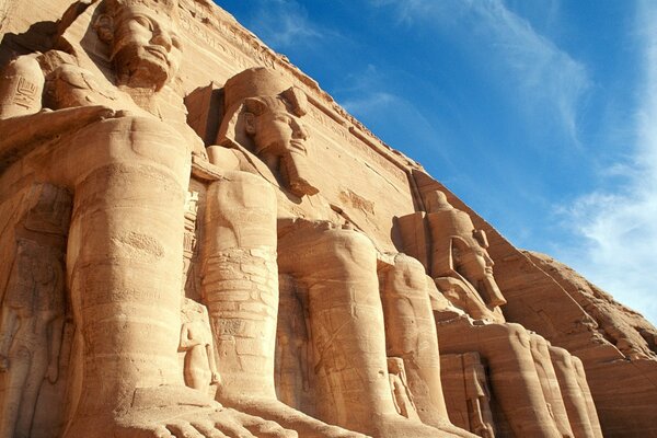 Egyptian sand sculptures of pharaohs