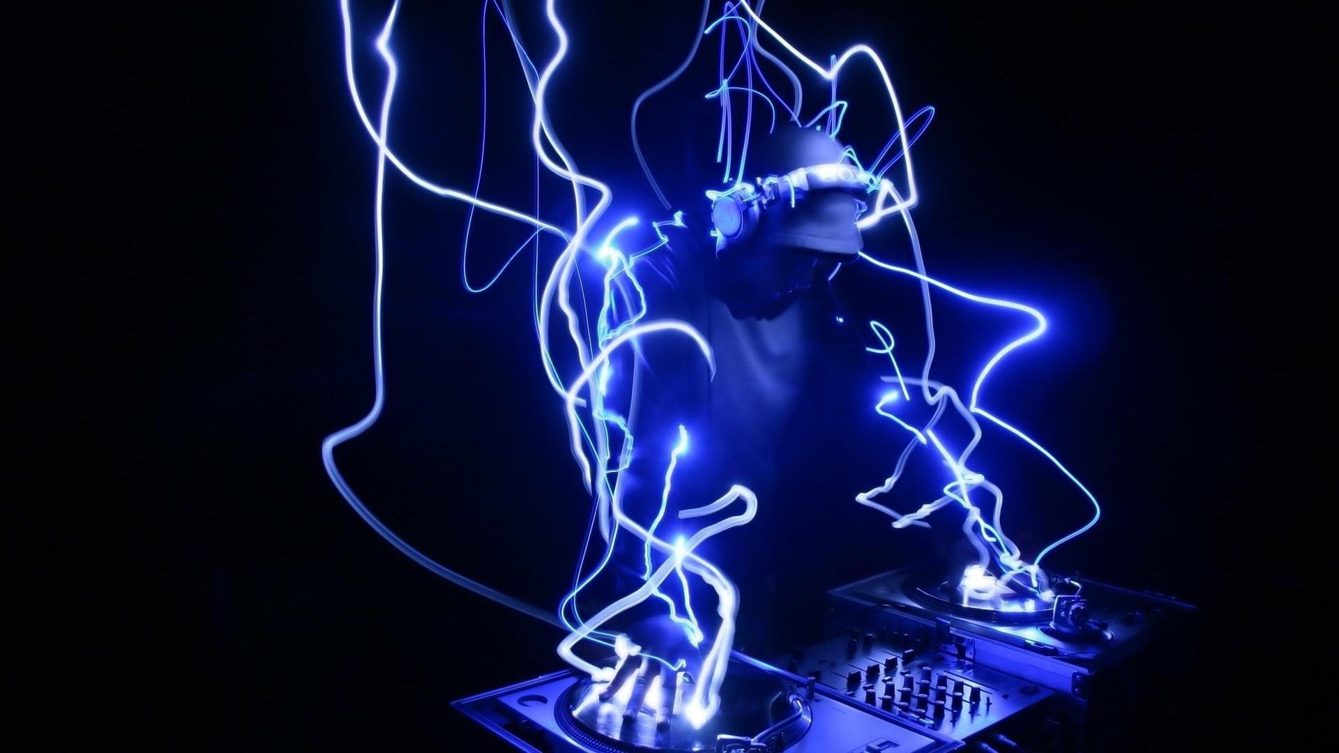 music lightning head dark technology danger abstract connection thunderbolt science electricity thunder light luminescence desktop energy