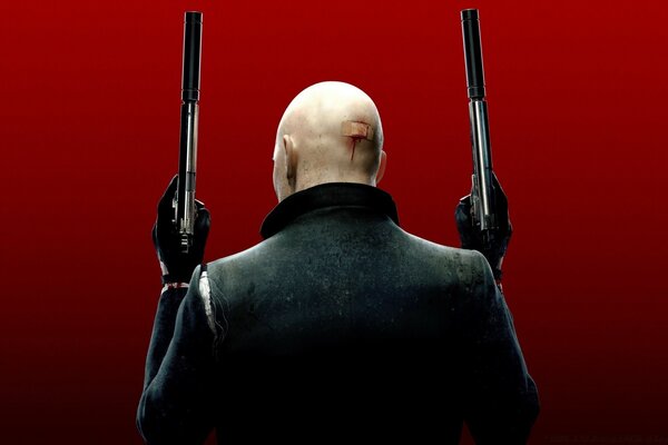 Hitman, der mit zwei Pistolen den Rücken stombt