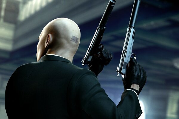 Hitman com duas pistolas com silenciadores