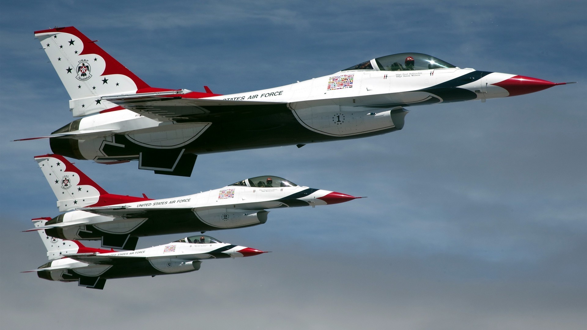 caccia aereo aereo militare aereo volo sistema di trasporto auto aeroporto aria volare motore air force ala combattente