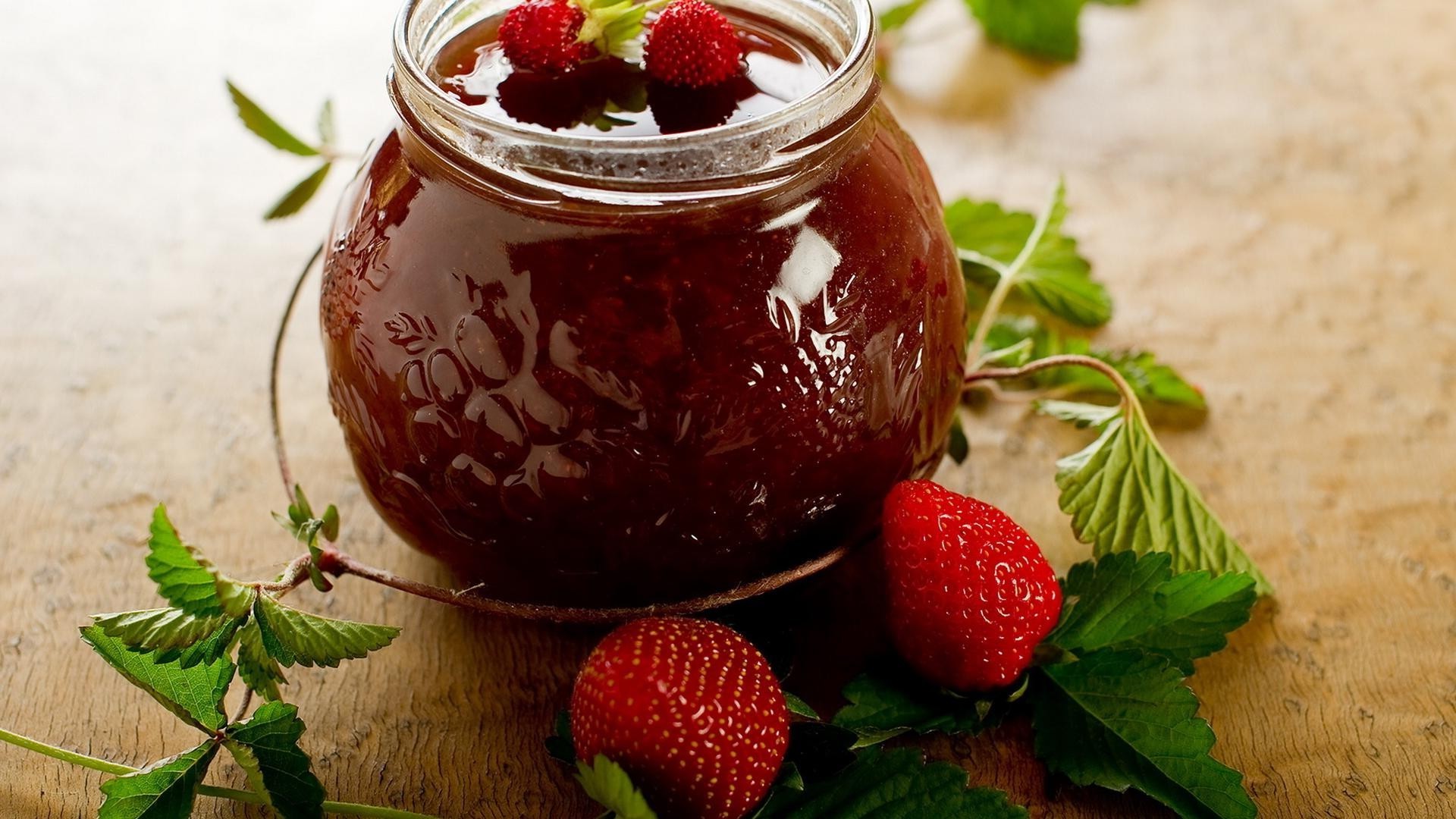 food & drink fruit food leaf berry healthy mint sweet strawberry health delicious refreshment jam