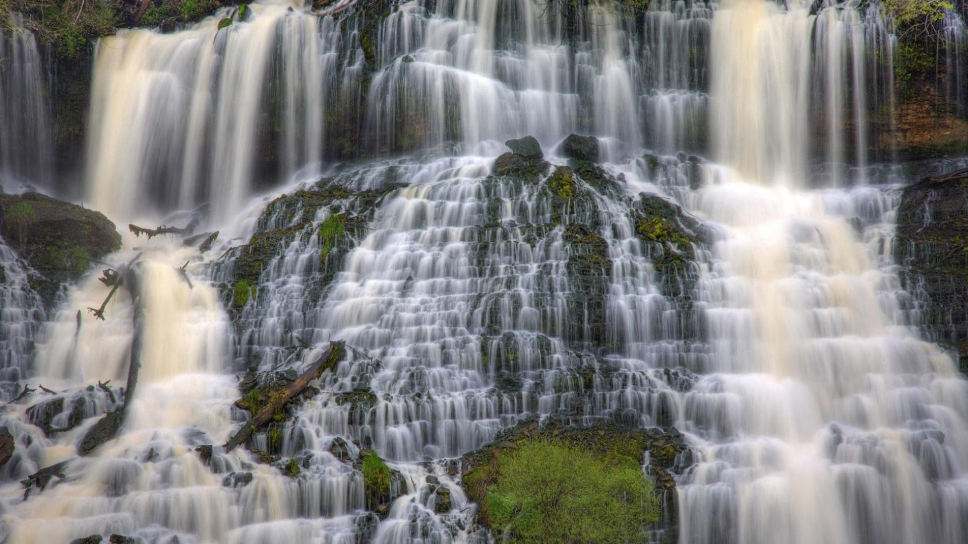 cascades cascade eau cascade flux nature rivière automne flux humide trafic propre splash parc à l extérieur cataracte propreté rock slick feuille