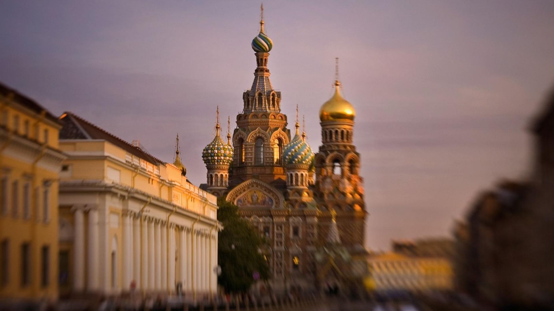 famous places architecture church cathedral travel building city religion dome sky orthodox temple museum old monument famous tower landmark cross gold