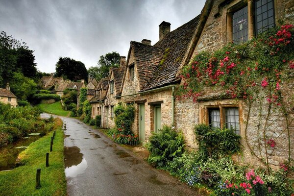 An old village in England houses architecture