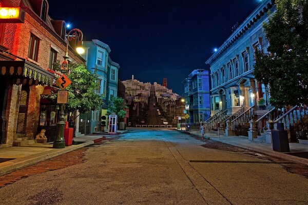 Traveling through the streets at night and getting to know the architecture